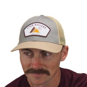 NWOT LIVSN Three Peaks Hat